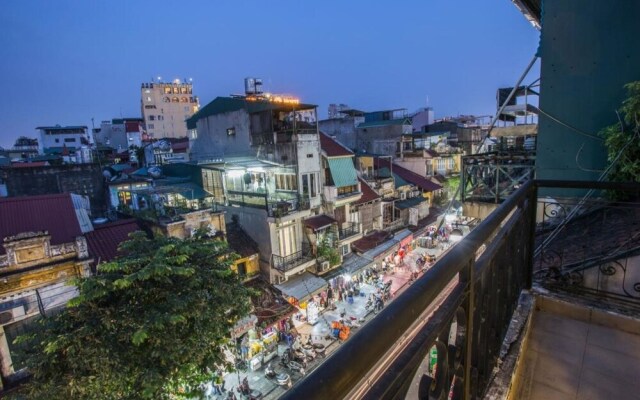 The Nguyens Apartments Hanoi Old Quarter
