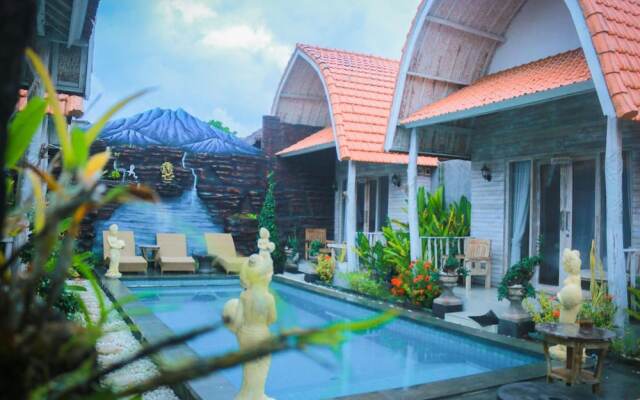 The Box Paradise Bungalow