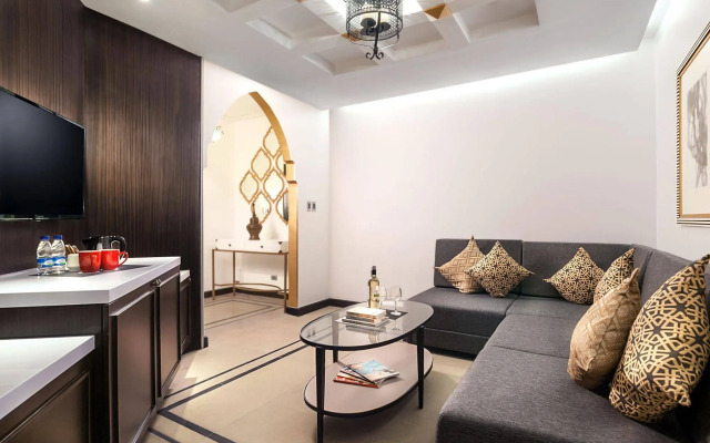 Summit Hotel Magnolia