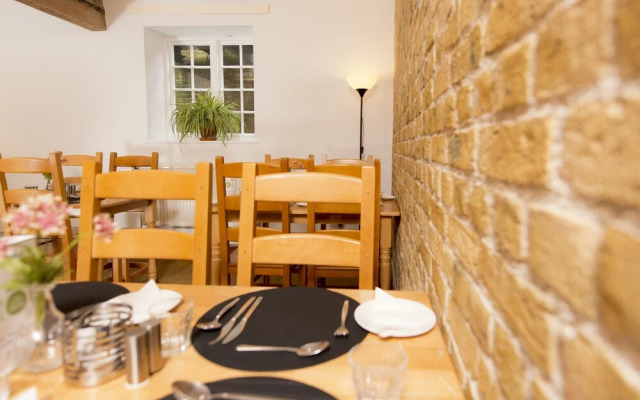 YHA Medway - Hostel