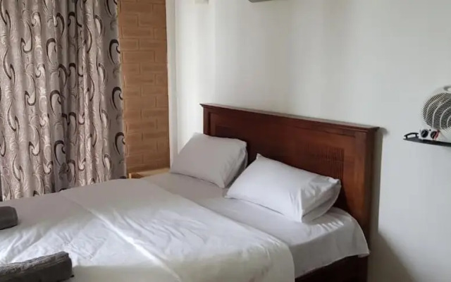 Hotel Coldworld