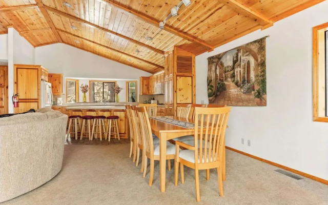 Hunter's Retreat in Upper Moonridge!