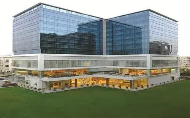 Caspia Hotel