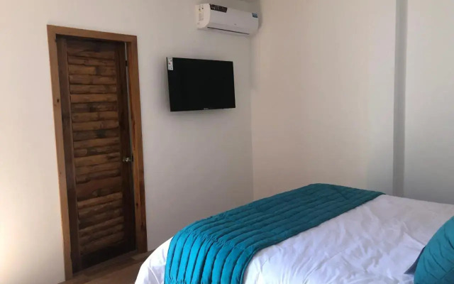 Pop House Montañita