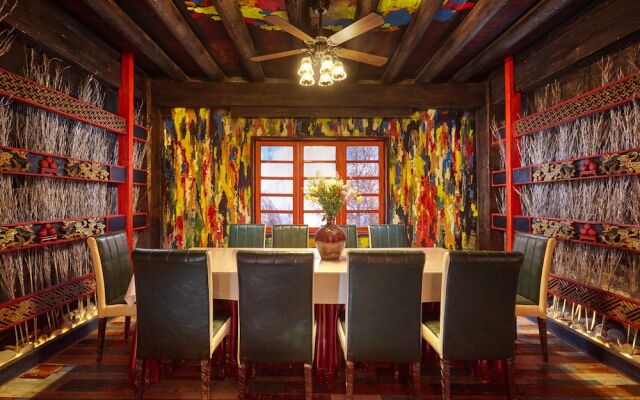 JIUMI Snow Mountain Original Art Hotel