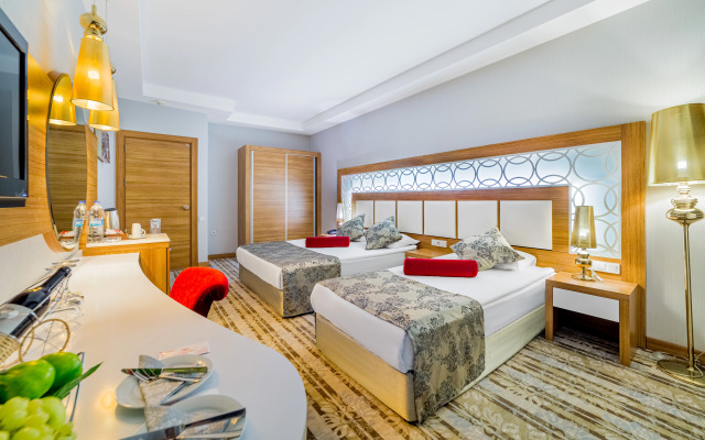 Justiniano Deluxe Resort – All Inclusive