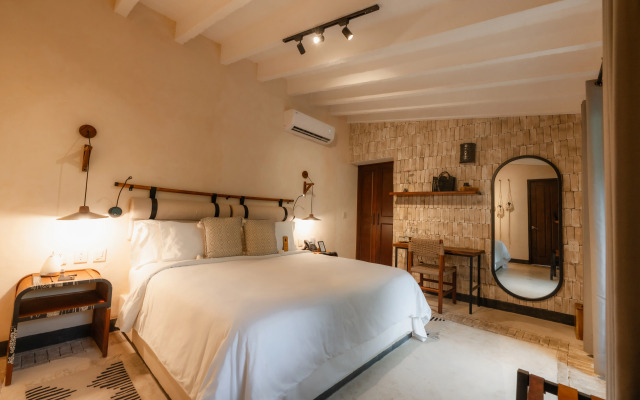 Hotel Amomoxtli