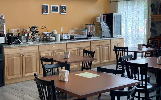 The Lodge At Jackson Village