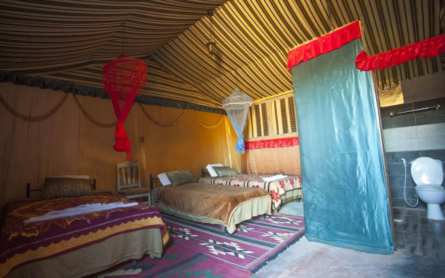 Captain's Desert Camp