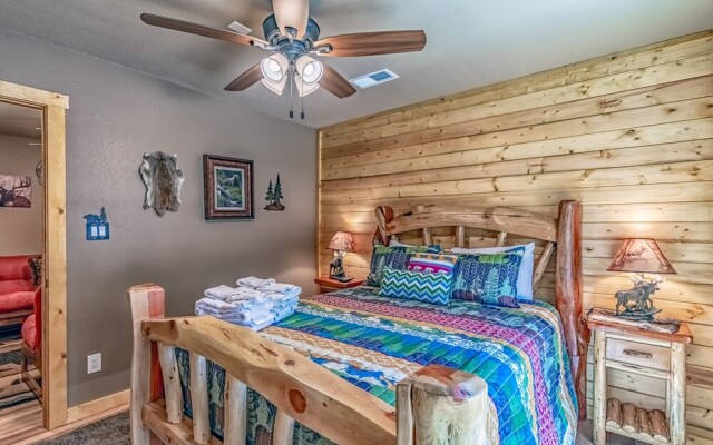 Cozy Knotty and Nice