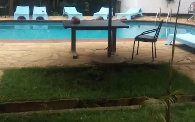 Pamoja Expeditions Lodge