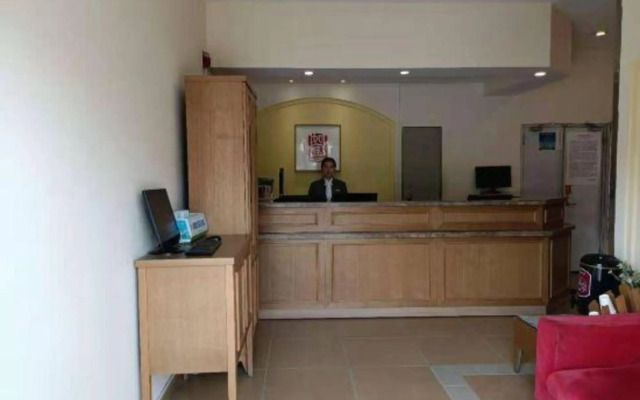 Homeinn Hotel (Wuhu Railway Station)