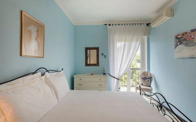 Un Balcone sulle Colline di Rapallo