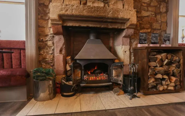 The Avenue Restaurant at The Victoria Inn