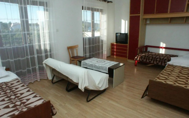 Apartments by the sea Zaboric, Sibenik - 2190