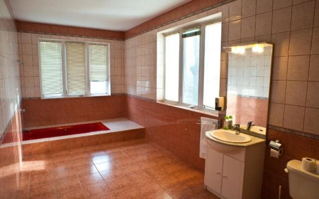 Andrassy Thermal Hotel