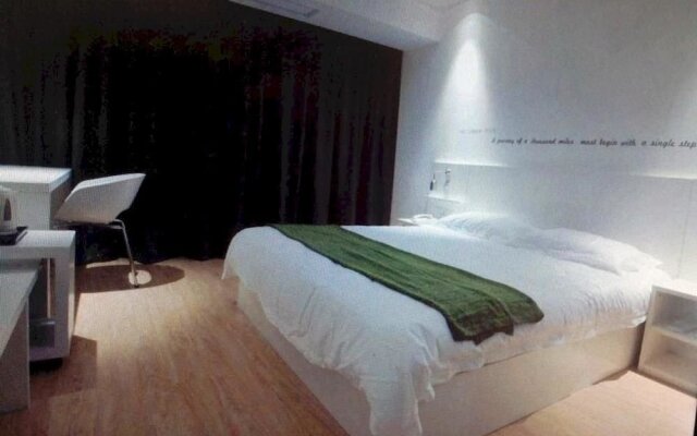 Motel 168 Yancheng Kaifang Avenue Zhaoshangchang Branch