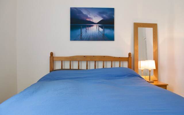 1 Bedroom Flat With Sofabed Sleeps 4