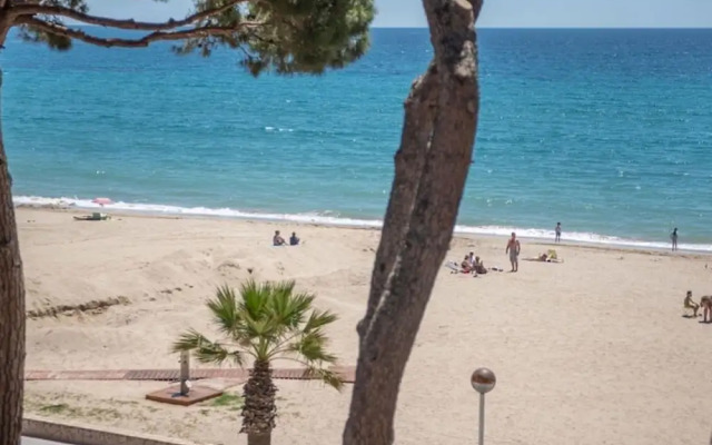 Th116 Apartamento Frente al mar en Cambris