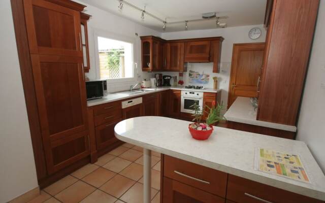 Authentic Villa in Erdeven France With Jacuzzi