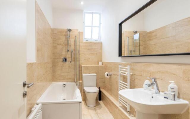 Leicester Luxury Apartments - Cherub 3