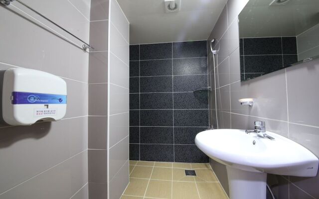 Chacharang Guesthouse