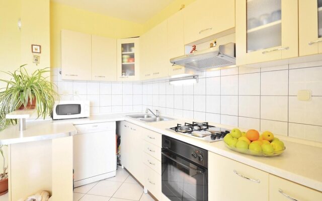 Stunning Home in Dugi Rat With Wifi and 1 Bedrooms