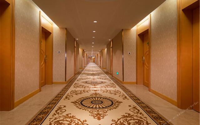 Vienna International Hotel (Xi'an Terra Cotta Warriors Subway Station)