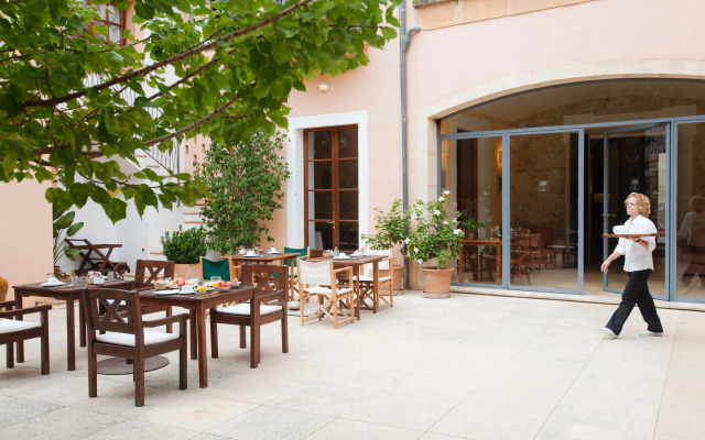 Hotel Can Moragues