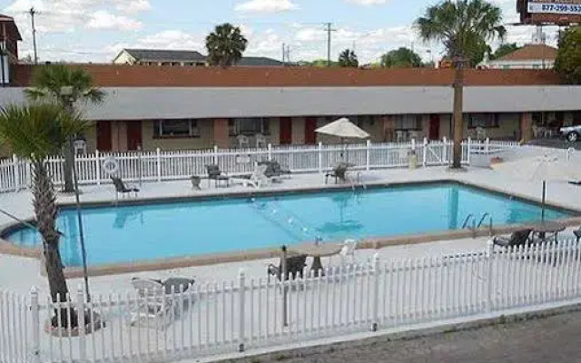 Ranch House Inn And Suites Win