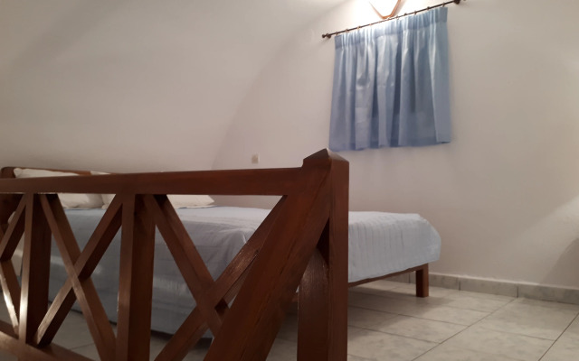 Paradisos Oia