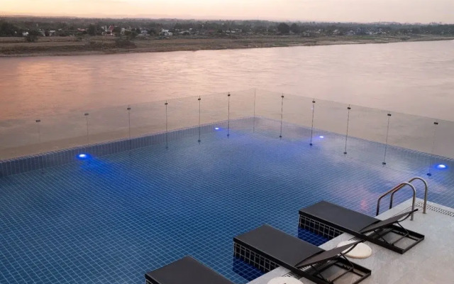 One Riviera Hotel and Residences