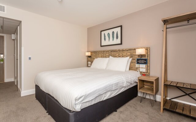 The Aviator, formerly Smugglers Cove, Clacton On Sea by Marston's Inns