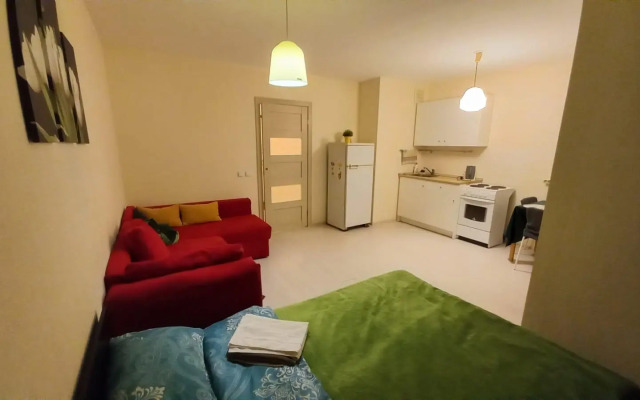 Апартаменты на улице Пражская 12