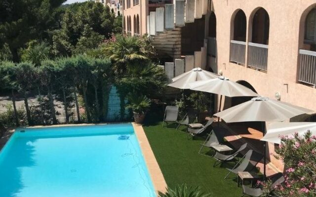 Hotel Belvédère Cannes-Mougins