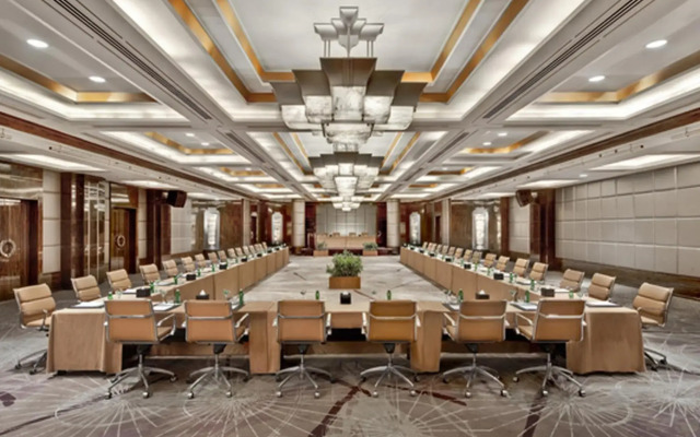 Fairmont Nile City Hotel