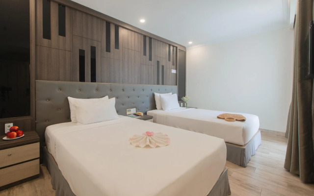 Seven Seas Hotel and Apartment
