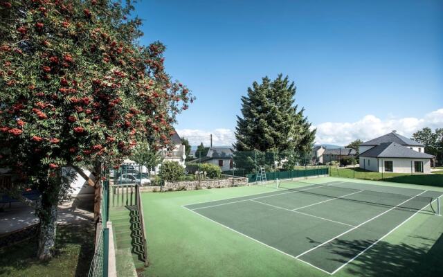 Logis De France Le Rocher Blanc