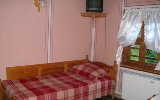 Trayanova Guest House