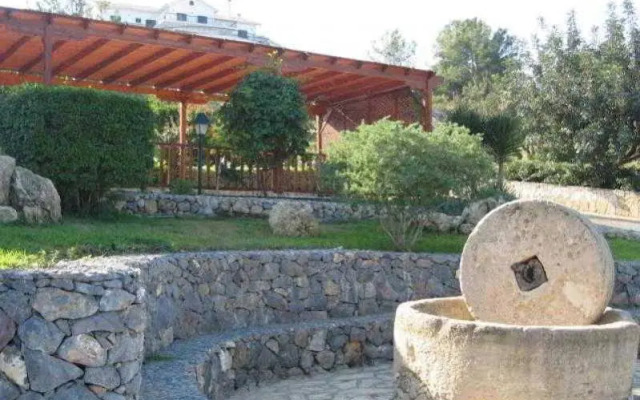 Onar Village