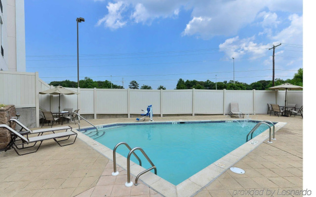 Holiday Inn Express Seaford-Route 13