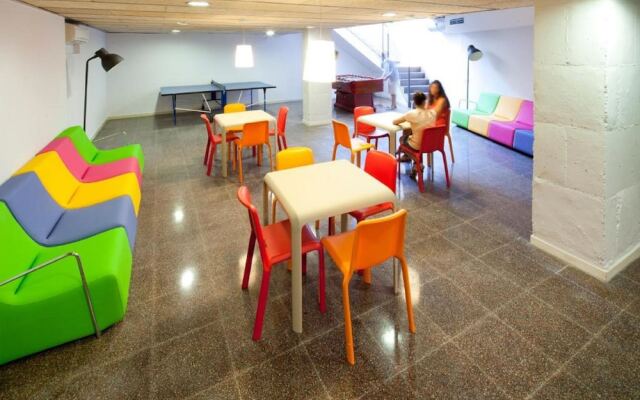 Residencia Universitaria Resa La Ciutadella -Campus Accomodation