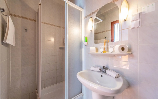 Korona Hotel Panzio