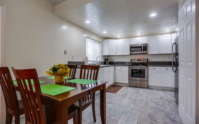 Jamaica Retreat 1 - 4 Br Condo