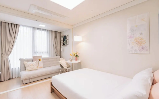 CentralViewSuite Residence Myeongdong