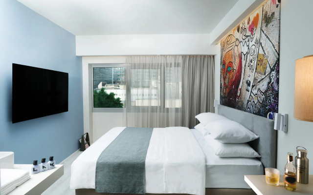 Link hotel & Hub By Dan Hotels