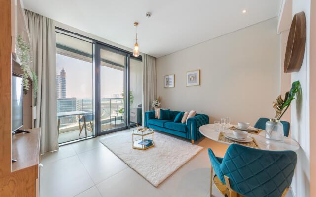 DXB - Address JBR - 705 - DM