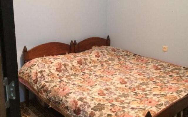 11 Inasaridze Street