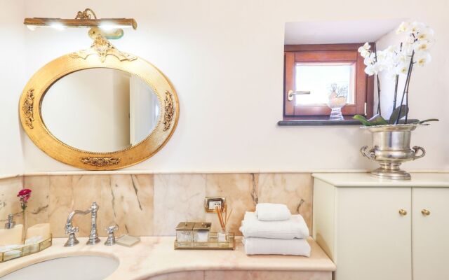 Romantic Rooftop Apartment with Pool&Terrace