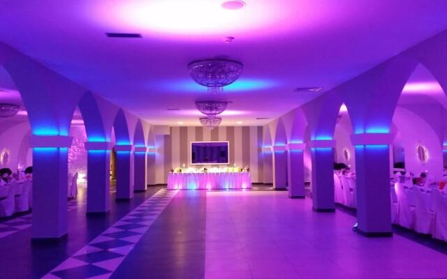 Hotel Fero Express POKOJE KLIMATYZOWANE AC